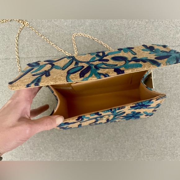 D’Margeaux Embroidered Cork Purse - Picture 5 of 9